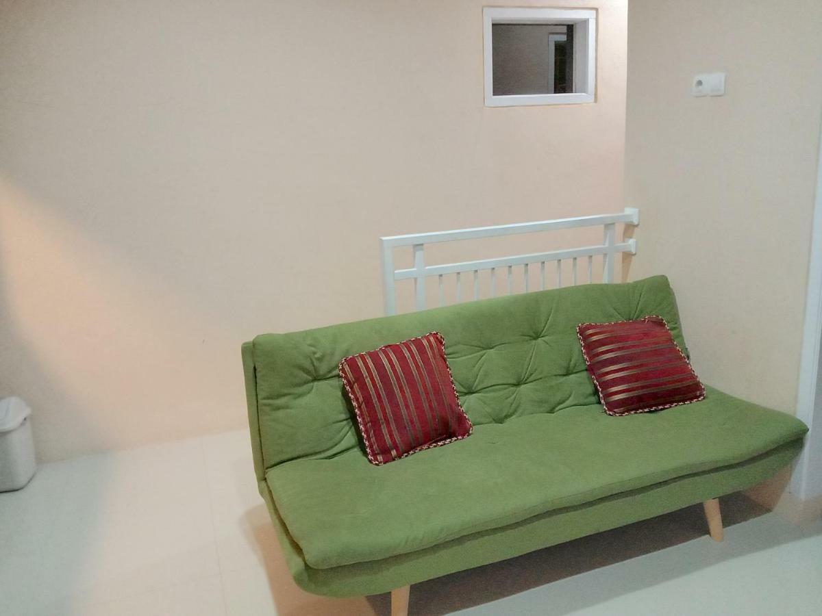 Guesthouse - Lubna Homestay Kuningan Dış mekan fotoğraf